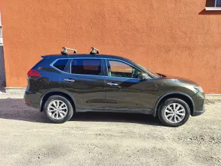 Nissan X-Trail 2018, автомобиль марки NISSAN модель X-Trail 2018 г.в., VIN Z8NTANT32ES088642. Ознакомление с имуществом по предварительной записи по телефону +79216552384 Александр. Автомобиль расположен по адресу: город Санкт-петербург, Среднерогатская 13, стоянка около дома.
