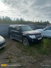 Mitsubishi Pajero 3.0, 2013, цвет: черный, мощность двигателя, л. с. (кВт): 131/178.0. Обращаю внимание, что автомобиль находился в эксплуатации и является бывшим в употреблении; может иметь скрытые недостатки (неисправности), которые являются следствием эксплуатационных дефектов или естественного…