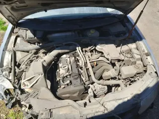Фольксваген Пассат 2000 Легковой автомобиль Volkswagen Passat, VIN: WVWZZZ3BZYP172775, 2000 г.в., цвет – серебристый.