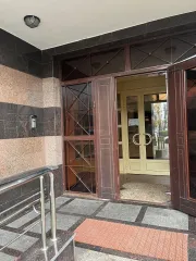 Квартира 129,4 кв.м, жилое помещение (квартира), площадь 129,4 кв. м, этаж № 6, кадастровый номер: 50:04:0010502:1097, Московская область, муниципальный округ Дмитровский, г. Дмитров, ул. Подлипичье, д. 6, кв. 17. Ограничение (обременение): ипотека в пользу ПАО M2M Private Bank; в квартире…