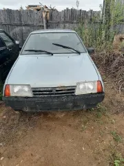 ВАЗ 21093, 2002. Автомобиль ВАЗ 21093, без грз, VIN XTA21093023301703, 2002 г.в. Модель/номер двигателя 3430418, номер кузова (прицепа) XTA21093023301703. Повреждения: разбито стекло крышки багажника, задняя правая дверь измята, коррозия всех элементов, салон комплектный, но с повреждениями…