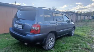 Toyota Highlander 2004 года, 230 л.с., пробег 257843 км, автоматическая коробка передач. VIN: JTEEP21A040032971, госномер У428УХ22.