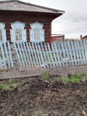 Земельный участок, площадь 4000 кв.м., адрес: Россия, Иркутская область, Черемховский район, д. Средняя, уч. 27, кадастровый номер: 38:20:130201:9. Жилой дом, площадь 74.6 кв.м., назначение: Жилое, адрес: Россия, Иркутская область, Черемховский район, д. Средняя, дом 27, кадастровый номер…