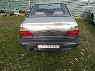 Daewoo Nexia 2005 года, 85 л.с., пробег 450000 км. VIN: XWB3D31UD5A030564, седан, серебристый цвет, механическая коробка передач. Имеет внешние повреждения: потертости, царапины, вмятины, очаги коррозии на кузове, трещины и сколы стекол. Со слов должника, двигатель неисправен. По данным ГИБДД…