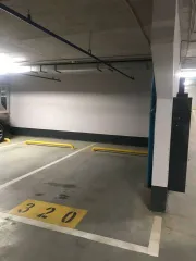 Машино-место площадью 14.30 кв.м, расположенное по адресу: Тюменская область, г. Тюмень, ул. Газовиков, д.75, №320. Кадастровый номер: 72:23:0110002:15267. Дата государственной регистрации: 22.05.2020. Основание государственной регистрации: Акт приема-передачи от 06.01.2020, Договор участия в…