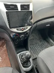 Hyundai Solaris, 2012 года, 123 лс, 219251 км. Автотранспортное средство со следующими характеристиками: Модель автомобиля: HYUNDAI SOLARIS; 2012 года выпуска; номер двигателя G4FC CW120283; VIN: Z94CT41DACR158524, ГРЗ Х154СН72, цвет Бежево-Серый, отсутствует аккумулятор.