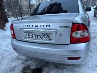 Lada Priora, 2008 LADA PRIORA, 2008 года, 97.9 лс, 326037 км, ВАЗ 21703 LADA PRIORA, Год выпуска: 2008 (VIN): XTA21703080091911. Недостатки: 1. Была в ДТП по кругу, сильный удар пришёлся на заднюю часть, от удара повело кузов, имеется залом крыши на задней левой двери. Машину восстановили, кузов…