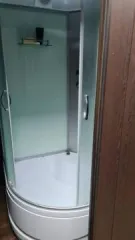 Нежилое помещение 638,6 кв.м и право аренды земельного участка 451 кв.м, Москва. Помещение в Москве, 638,6 кв.м и земельный участок, 451 кв.м. Недвижимое имущество в составе: 1) Нежилое помещение общей площадью 638,6 кв.м., кадастровый №77:01:0003035:2437, адрес: Российская Федерация, г.Москва…