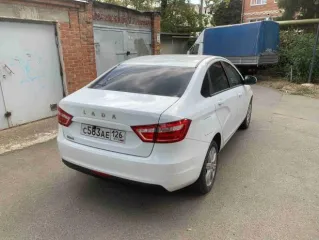 Легковой седан LADA VESTA, VIN XTAGFL440LY440LY440193, госномер С 583 АЕ 126 RUS, 2020 года выпуска, цвет белый, пробег 178 000 км, коробка автомат, двигатель Renault.