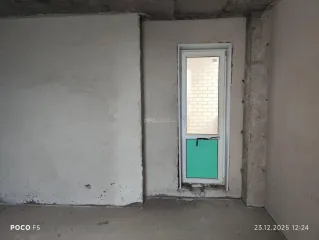 Квартира 43,1 кв. м, площадь Карла Маркса, д. 3, корп. 1, кв. 83, г. Астрахань, Астраханская область, кадастровый номер 30:12:000000:7356, ограничения и обременения: перепланировка/переустройство/реконструкция не проводились, отсутствуют зарегистрированные лица в жилом помещении, отсутствуют…