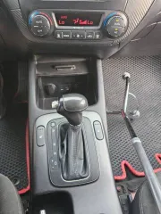 Kia Cerato 2013 года, 150 лс, 220000 км, АКПП, легковой автомобиль, марка КИА/KIA YD CERATO FORTE, VIN: XWEFX417BD0000340, цвет красный.