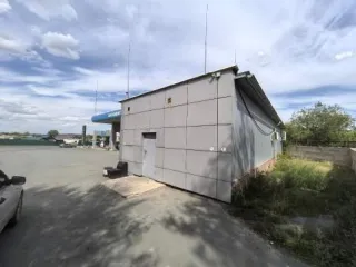 Сооружение автозаправочной станции, кадастровый номер: 56:43:0204012:46, площадью 25,9 кв. м, расположенное по адресу: Оренбургская область, г. Орск, ул. Строителей, д. 35. Вид права: собственность. Земельный участок, кадастровый номер: 56:43:0204012:36, площадью 4552 +/- 24 кв. м, разрешенное…