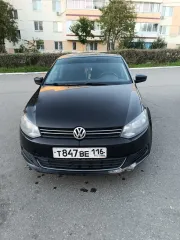 Volkswagen Polo 2013, VIN XW8ZZZ61ZEG013487