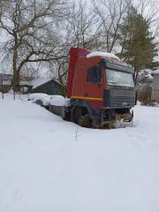 МАЗ 544008-060-031 2011 года. Грузовой автомобиль, цвет красный, VIN Y3M544008B0006590, ПТС 77УР946832, госномер Х656АР76.