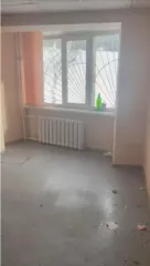 Нежилые помещения на первом этаже жилого дома: помещение 148 площадью 9 кв. м, кадастровый номер 41:01:0010119:15140; помещение 147 площадью 13 кв. м, кадастровый номер 41:01:0010119:15141. Адрес: Камчатский край, г. Петропавловск-Камчатский, ул. Академика Королева, д. 43/1. Общая площадь: 22 кв…