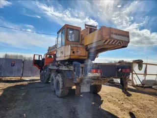 Экскаватор гусеничный Hyundai R300LC-9SH, заводской № HHKHZ808HE0000184, 2014 г.в., гос. номер 58 УНЕ 9250 (63 СВ 9368). Полуприцеп автомобильный НефАЗ 9334-10, VIN X1F9334P0E0017148, 2014 г.в., гос. номер ВА 4986 63. Автомобиль КамАЗ-65222, VIN X1F652220D0000394, шасси XTC 652220 C1288601, 2013…