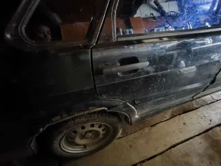 Лада 211540, 2010 год, VIN: ХТА211540A4869135, сине-черный