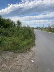 Земельный участок, категория земель, кадастровый номер 63:10:0105040:1058, расположен по адресу: Россия, Самарская область, город Чапаевск, улица Советская, дом 13. Площадь участка составляет 949 кв.м. Осмотр возможен по предварительной записи у организатора торгов в рабочее время по телефону…