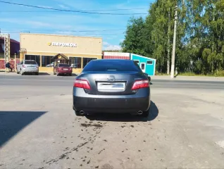 Toyota Camry 2006, VIN: JTNBK40K403001674. Имущество находится в залоге у ПАО "Совкомбанк". Ознакомление с имуществом осуществляется по согласованию с организатором торгов по эл. почте: bogdan_monoul@mail.ru и тел.: 8-927-054-67-89 (в рабочие часы). Ознакомление производится самостоятельно и за…