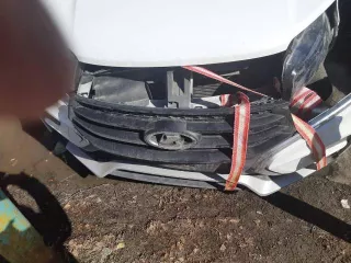 Автомобиль марки LADA модель XRAY 2018 г.в. VIN-номер XTAGAB330K1161497 Требуется ремонт. Машина на ходу, но с ходовой есть проблемы.