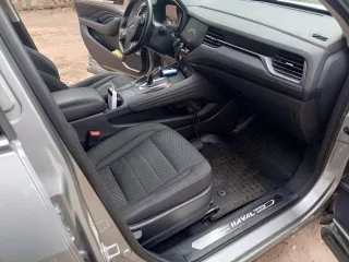 Легковой автомобиль, марка: HAVAL F7 2019 года выпуска, госномер Н057НВ797, цвет кузова серый, VIN: XZGEF06A0KA302892. Имущество в залоге у ПАО "БАНК УРАЛСИБ".