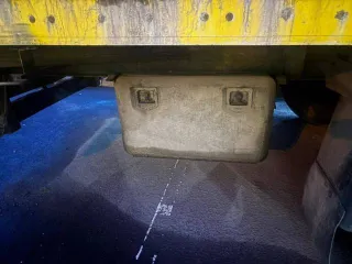 Schmitz рефрижератор 1999 года. Отсутствует аккумулятор, дефекты ЛКП, ржавчина. Более подробное техническое состояние выясняйте самостоятельно в ходе осмотра.