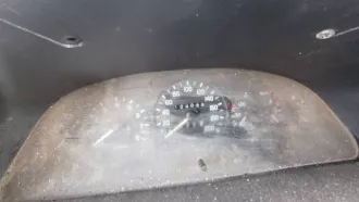 Автомобиль марки ГАЗ 274711, 2004 года выпуска, VIN X3X27471140103196, госномер У 504 НО RUS 57. Требует ремонта, не на ходу. Аккумулятор отсутствует, двигатель не запускали. Кузов с ржавчиной. Свидетельство утеряно, ПТС в наличии.