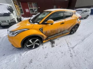 Автомобиль Toyota C-HR, 2016 года выпуска, цвет – желтый, государственный номер В639НМ41, идентификационный номер (VIN) NGX502001545, номер кузова (прицепа) NGX502001545, номер двигателя 8NRU072677, мощность двигателя – 116 л.с, объем двигателя – 1196 куб. см. Автомобиль Toyota C-HR, 2016 года…