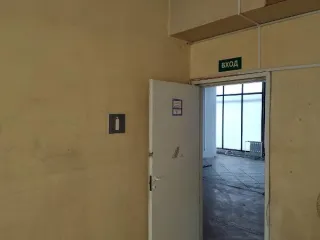 Помещение 91 кв. м, Москва. Площадь 91,0 кв. м, номера на поэтажном плане: этаж 1, пом. II, ком. 15а, 16, 17, 18. Адрес: г. Москва, Останкинский район, ул. Аргуновская, дом 4, помещение 2/1. Назначение здания: нежилое.