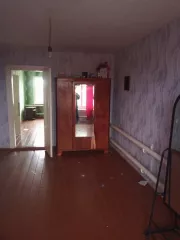 1/2 доля в праве на жилое помещение, площадь: 68,7 кв.м., кадастровый номер: 56:11:0703001:775
Адрес (местонахождение): Оренбургская область, Домбаровский район, п. Караганда, ул.Металлургов, дом № 13, кв. № 1