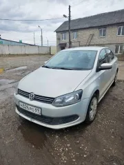 Volkswagen Polo, 2015 года, 105 лс, 62530 км, транспортное средство: Volkswagen Polo, идентификационный номер (VIN номер): XW8ZZZ61ZFG040344, год выпуска: 2015, гос.номер Н826РО69. Автомобиль находится в залоге у АО «ТБанк».
