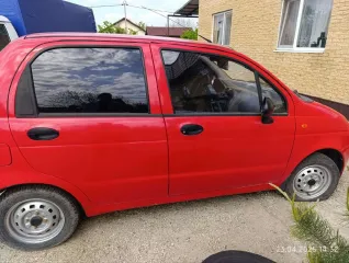 Легковой автомобиль Daewoo Matiz 2009 года выпуска, цвет ярко-красный. VIN: XWB4A11CD9A233154, ПТС: 77 УХ 907427. Модель двигателя: F8CV 137065KC1, тип двигателя: бензиновый, рабочий объем 196 куб. см. Кузов №: XWB4A11CD9A233154, экологический класс третий. Разрешенная максимальная масса 1210 кг…