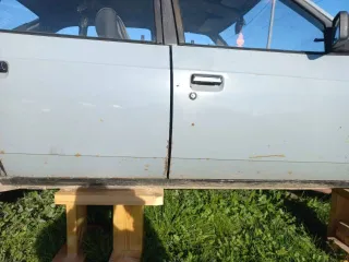 Москвич 214122 1995 года, цвет нарва, мощность двигателя 85 л.с., объем 1690 куб.см. VIN: XTB214122S0558759, гос. номер О078ВС50, номер двигателя S0558759, номер кузова 0631307.