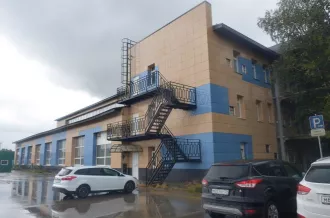 Здание (административно-бытовые помещения) площадью 723,4 м2, назначение: нежилое, кадастровый номер 29:28:110270:42, местоположение: Архангельская область, г. Северодвинск, проезд Чаячий, д.11. Здание (цех изготовления армокаркасов) площадью 1580,8 м2, назначение: нежилое, кадастровый номер…