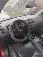 Mitsubishi ASX, 2010 года, 140 лс, 165000 км, АКПП, Mitsubishi ASX, 2010 года, 140 лс, 165000 км, АКПП, Мицубиси ASX 1.8, 2010 года выпуска, номер двигателя 4B10 GX0109, VIN: JMBXTGA3WBZ003320. Не работает кондиционер, на правой передней двери царапина и вмятина, на задней двери багажника вмятина…