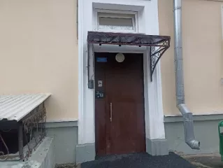Нежилое помещение по адресу: г. Москва, пер. Товарищеский, д. 17, стр. 1Б-Г, пом. 1/1, общей площадью 54,6 кв. м. (Этаж № 1), кадастровый номер: 77:01:0006025:4636. Назначение нежилого помещения: Свободное.
