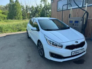 Kia Cee'd 2016 года выпуска, VIN: XWEHN512BG0036356.