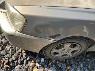 Hyundai Accent 2007 года, 102 лс, пробег 143000 км. Цвет светло-бежевый. VIN: X7MCF41GP7M121525, госномер: Е699ХЕ72. Тип двигателя: бензиновый, мощность 102 л.с. (75 кВт), объем 1495 куб. см. Разрешенная максимальная масса 1555 кг, масса без нагрузки 1176 кг.