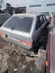 Ваз 21093 2003 автомобиль ваз 21093, г/н в850со124, 2003 г.в., vin xta21093033491709, двигатель № 2111 3624063, цвет серый, комплектность и состояние не проверялась данное имущество обращено в доход государства, находится в г.ужур. пробег: 0, вид транспорта: легковой, объем двигателя: не…