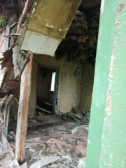 Нежилое здание 270,6 кв.м с земельным участком в с. Долгополье. здание, назначение: нежилое, общей площадью 270,6 кв.м, кадастровый номер: 33:01:000901:102, с земельным участком, категория земель: земли населенных пунктов, разрешенное использование: обслуживание нежилого здания, общей площадью 813…