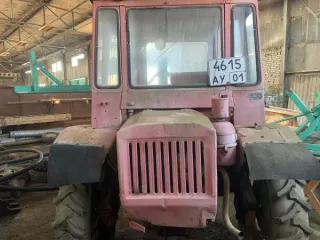Самоходное шасси Т-16МГ тип ТС трактор заводской номер машины 402692 год выпуска 1986 регистрационный знак АУ 4615 модель Т-16МГ номер двигателя 16794 кузов отсутствует цвет красный мощность двигателя 25 л.с. тип коробки МКПП разрешенная максимальная масса 1900 кг ПТС ВЕ 000463
