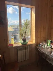 Чермошное, Медвенский район, Курская область, дом 40, квартира 2. 1/4 доля помещения жилого назначения, площадь 82.8 кв. м. Кадастровый номер: 46:15:160301:420.