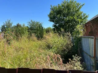 Земельный участок, общей площадью 1 400 кв.м., кадастровый номер: 01:06:0102005:19, расположенный по адресу: Российская Федерация, Республика Адыгея, р-н Теучежский, пгт. Тлюстенхабль, ул. Бжигакова, д.31. Имущество являеся предметом залога в пользу ПАО "Сбербанк"