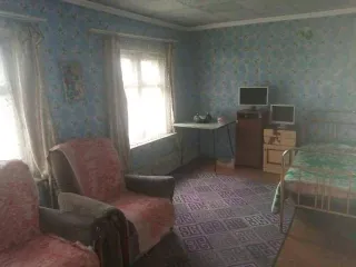 Дом, 30,2 кв.м., Свердловская область. Здание, назначение: жилое, площадью 30,2 кв.м., местонахождение: Свердловская область, р-н. Ачитский, п. Уфимский, ул. Пионерская, д. 12. Кадастровый номер: 66:04:3501004:176.
