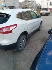 Nissan Qashqai, 2015, 116 лс, 300000 км, АКПП, VIN: SJNFEAJ11U1415474. Ход автомобиля не проверялся. Со слов Должника на ходу. Возможно наличие скрытых недостатков.