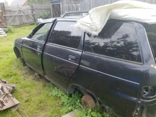 Ваз 2111 2007, VAZ 21114 2007 года, 89,1 лс, 200000 км еще ВАЗ 21114 2007 года выпуска, VIN XTA21114070273470. Находится в залоге у АО "Экспобанк". Пробег уточнять при осмотре.