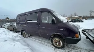 Автомобиль ГАЗ 2705 2001 года выпуска, государственный номер А 024 ВН 156, VIN XTH27050010205037. Автомобиль имеет следы эксплуатации такие как потертости лакокрасочного покрытия на кузове автомобиля, имеются загрязнения подкапотного пространства и салона автомобиля. Возможны скрытые дефекты…