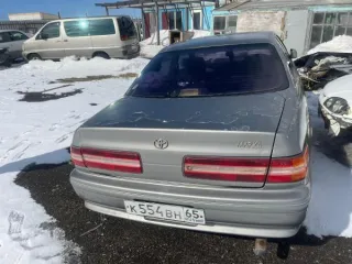 Toyota Mark 2, легковой автомобиль, регистрационный номер К 554 ВН 65. Имущество продается в том виде, в каком оно есть, и в случае продажи возврату/обмену не подлежит. За скрытые дефекты имущества Продавец ответственности не несет. Год выпуска отсутствует, VIN номер отсутствует.