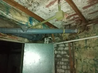 Нежилое помещение Н6 в подвале общей площадью 294,8 кв.м по пр-кту Ленина, 92/ул.Профинтерна, 28 с кадастровым номером 22:63:020616:569. Год ввода в эксплуатацию: 1955. Вид ограничений и обременений: В соответствии с информационным сообщением. Кадастровый номер объекта недвижимости (здания…