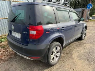 Skoda Yeti 2012 года, 105 лс, пробег 226005 км. VIN: TMBJF25L2C6058324, гос. номер: С369РУ40, цвет кузова темно-синий, объем двигателя 1197 см³.